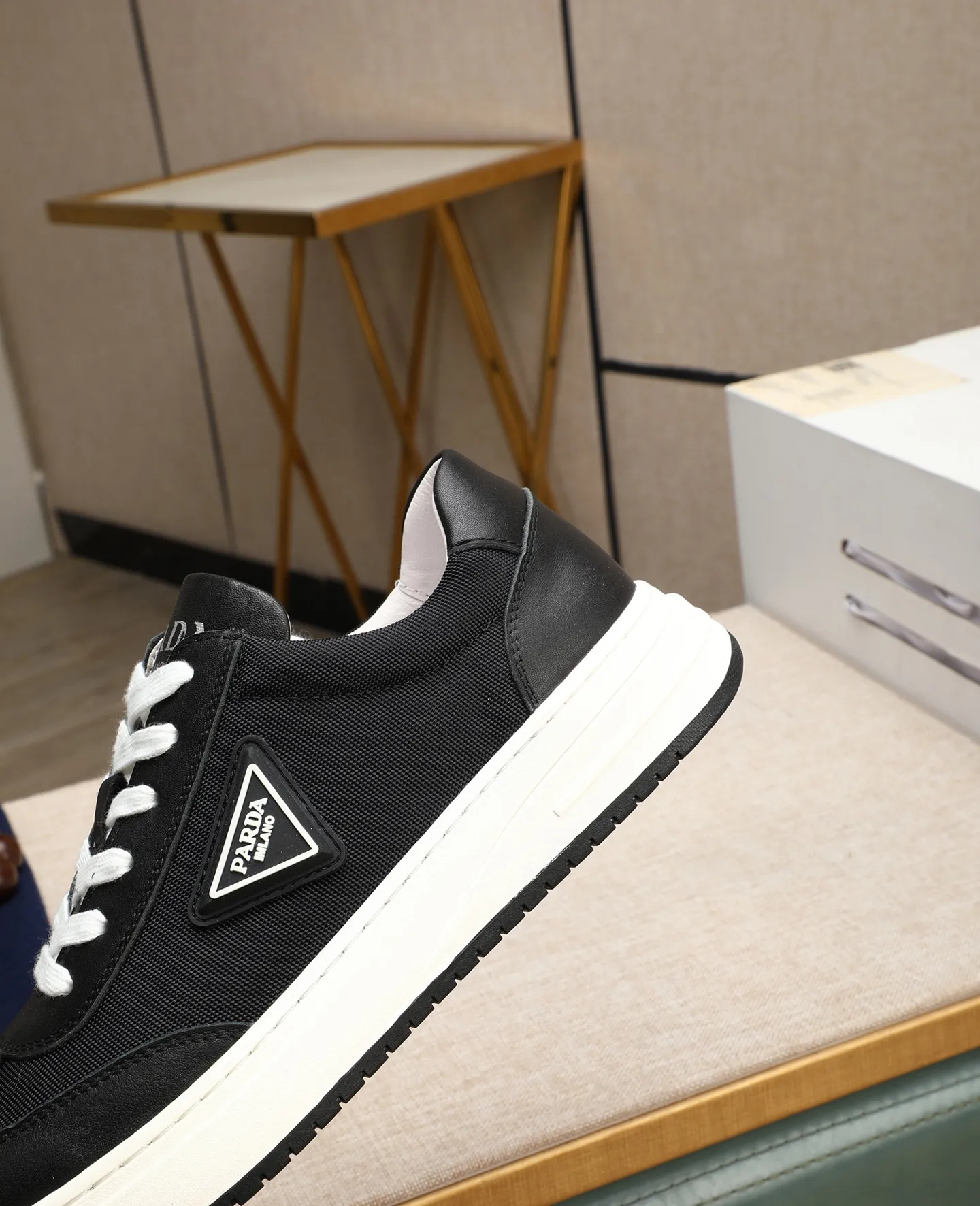 Men's men's shoes 💰420 🌹🌹[PRADA—Prada] latest model 🙈original replica! 👟👟👟Available here. The workmanship is top-notch. The upper is made of Italian 🇮🇹Imported calfskin. ❗️Breathable genuine leather lining @Suitable for travel. The original version has an enlarged engraved sole, making it suitable for all kinds of travels, showing low-key luxury. Let quality speak for itself. Color: Size: 38-44